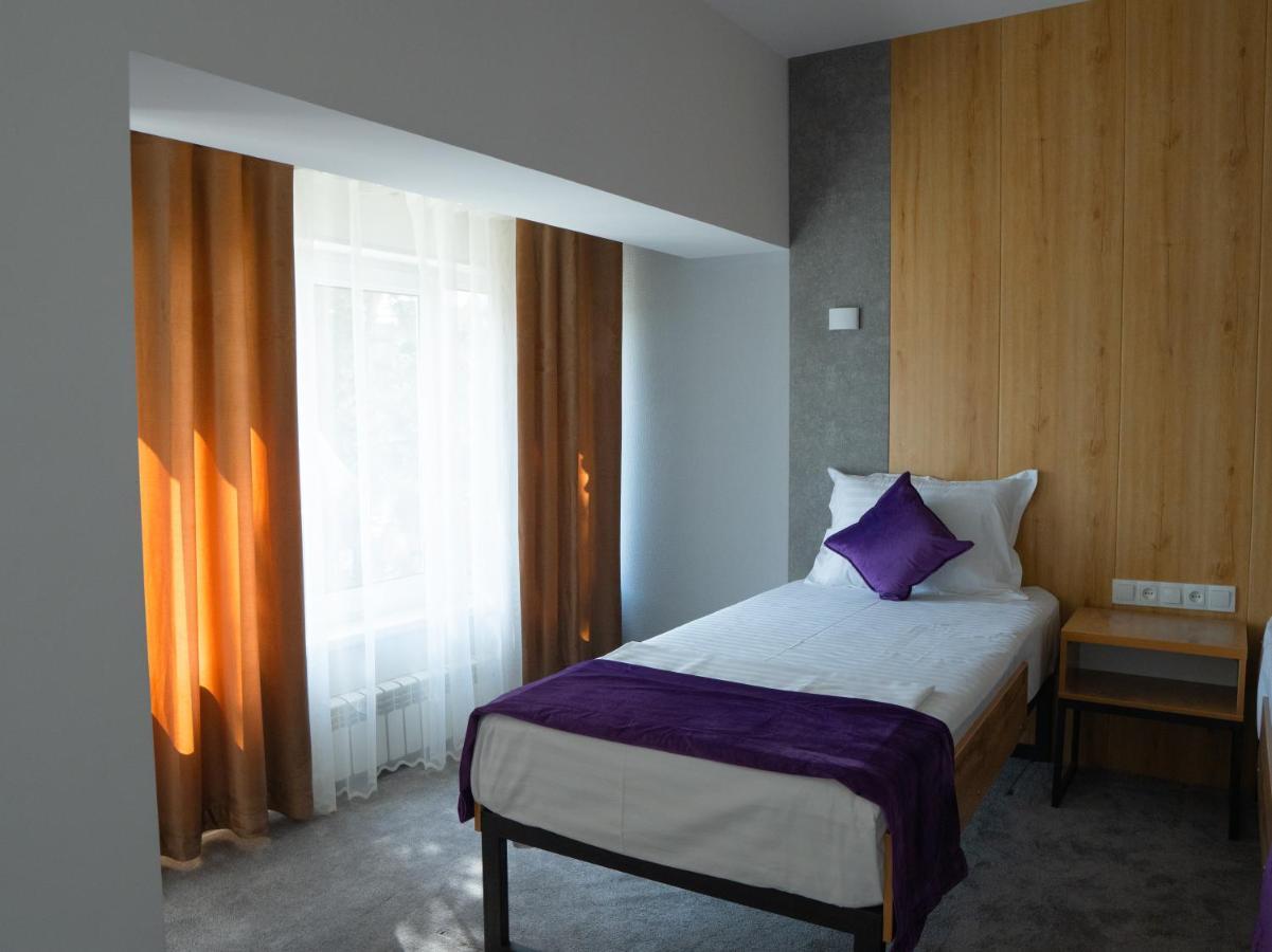 Demure Hotel Tashkent Exterior photo